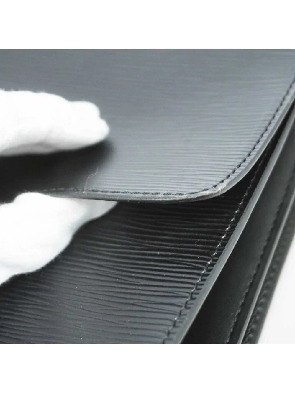 Louis Vuitton Shoulder Bag Epi Run Noir